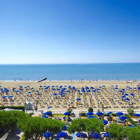 Отель Mon Repos 3*