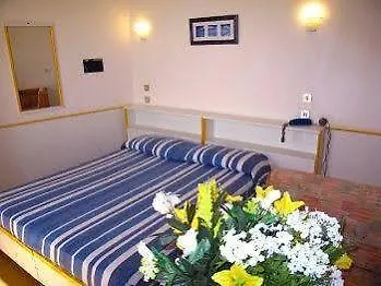 Hotel Mon Repos 3*
